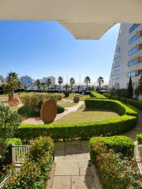 Joli Studio, La Grande Pyramide, Parking Εξωτερικό φωτογραφία